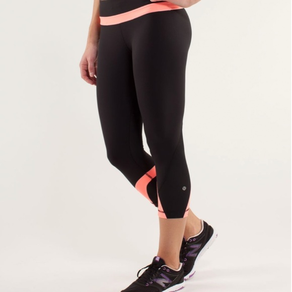 Lululemon Run: Inspire Crop 3/4 leggings - Picture 2 of 7